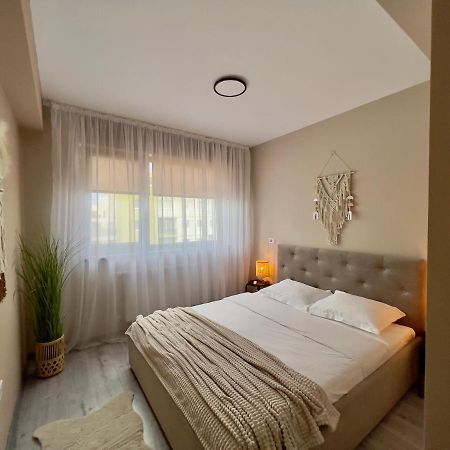 Boholand Apartment Braşov Esterno foto