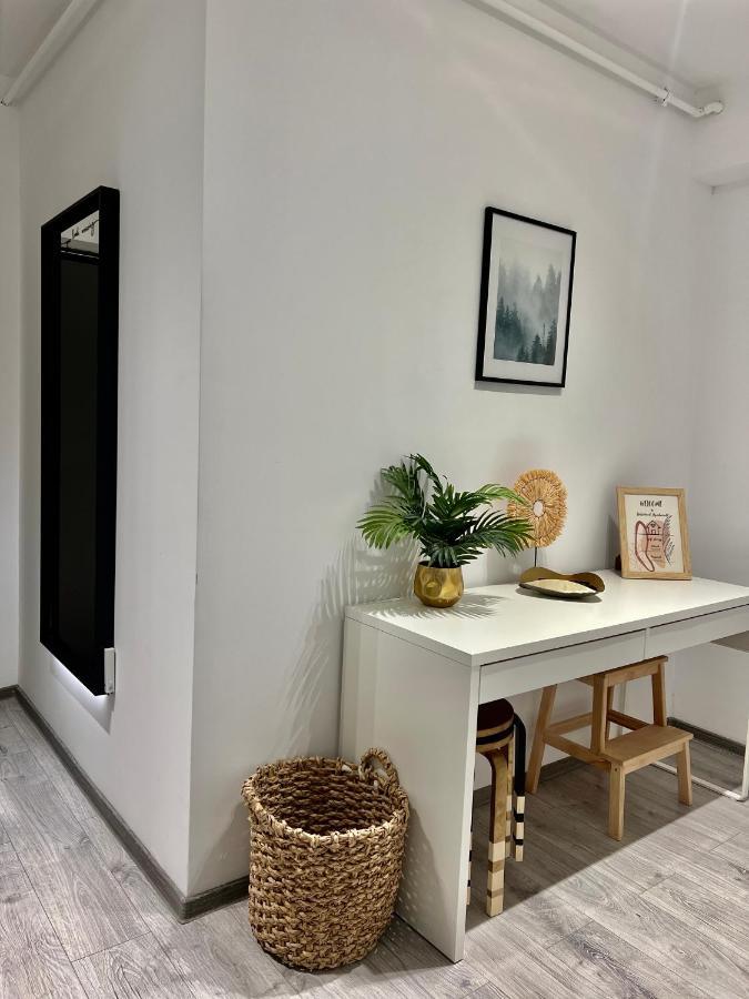 Boholand Apartment Braşov Esterno foto